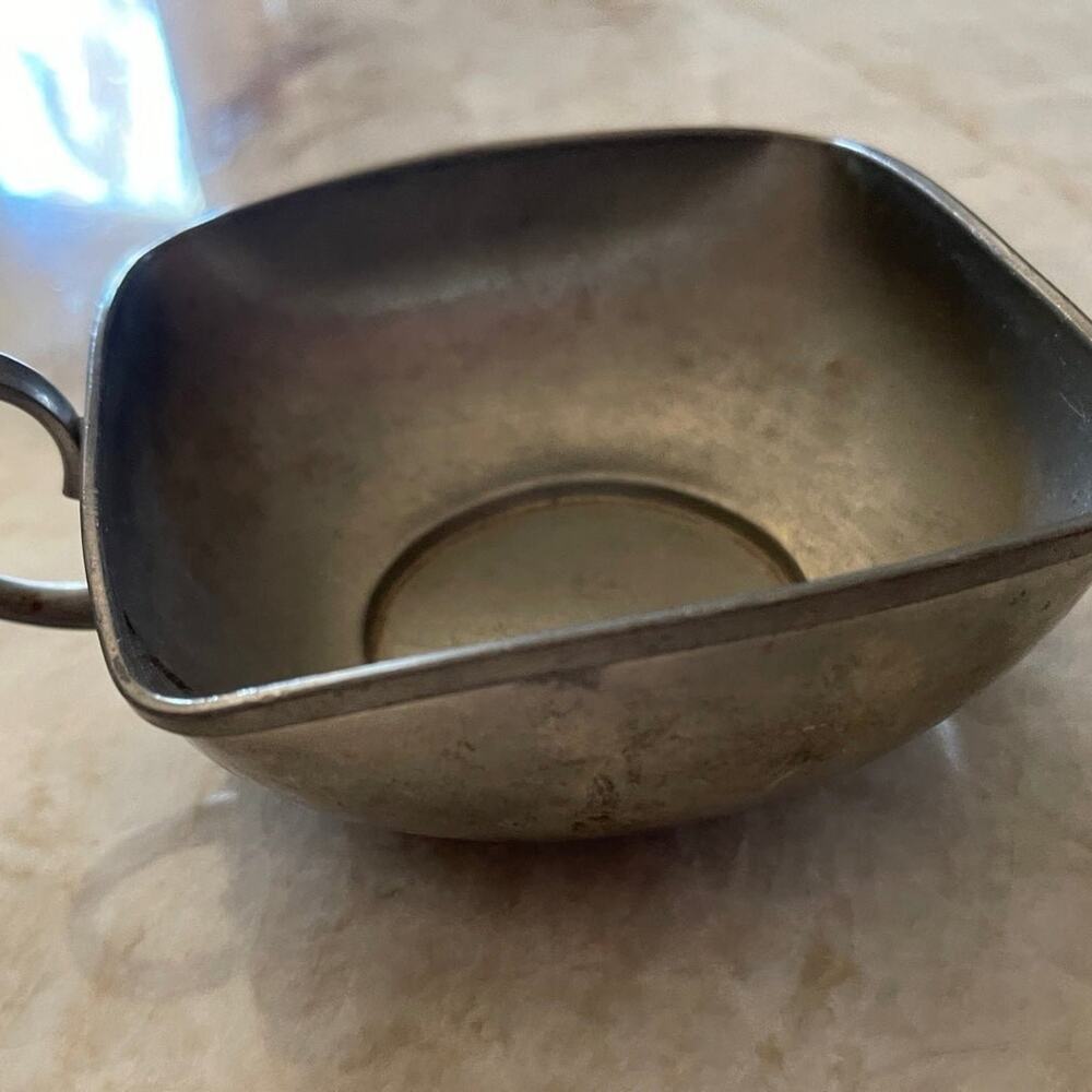 Royal Holland Pewter cup with handle